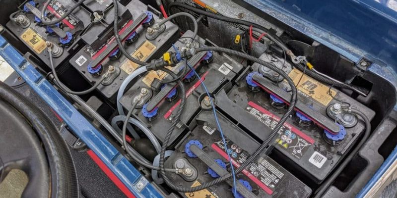 5 Easy Methods to Charge Golf Cart Battery Without a Charger