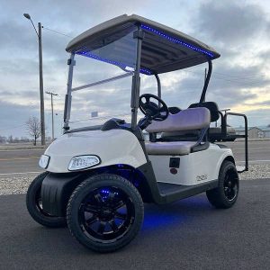 E-Z-GO Freedom RXV, White